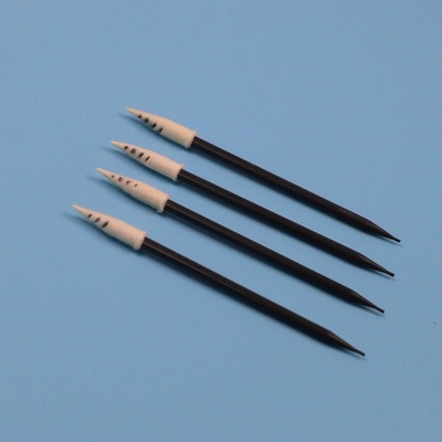 751 Lint Free Spiral Pointed Small Cleanroom Swab Car Cleaning Foam Swab dengan Handle Hitam