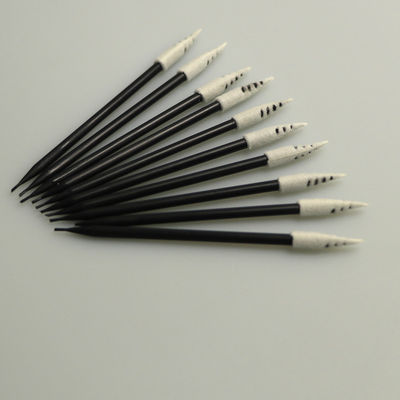 Spiral Point Head Disposable Foam Cleaning Swabs dengan Black Handle 67mm Panjang
